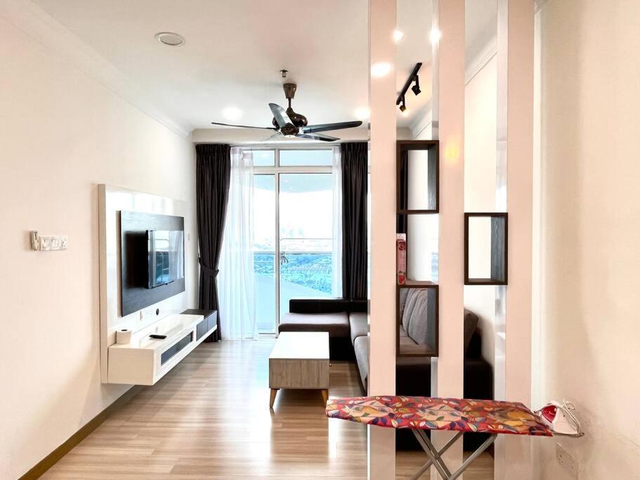 Apartment Concept 05 @ The Wave Tranquerah